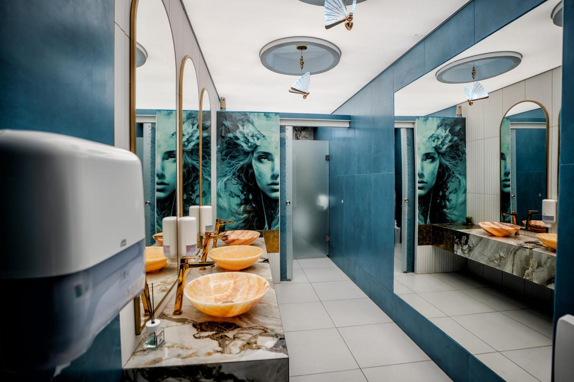 Complex Turistic Casa Romaneasca Кэлимэнешти Экстерьер фото