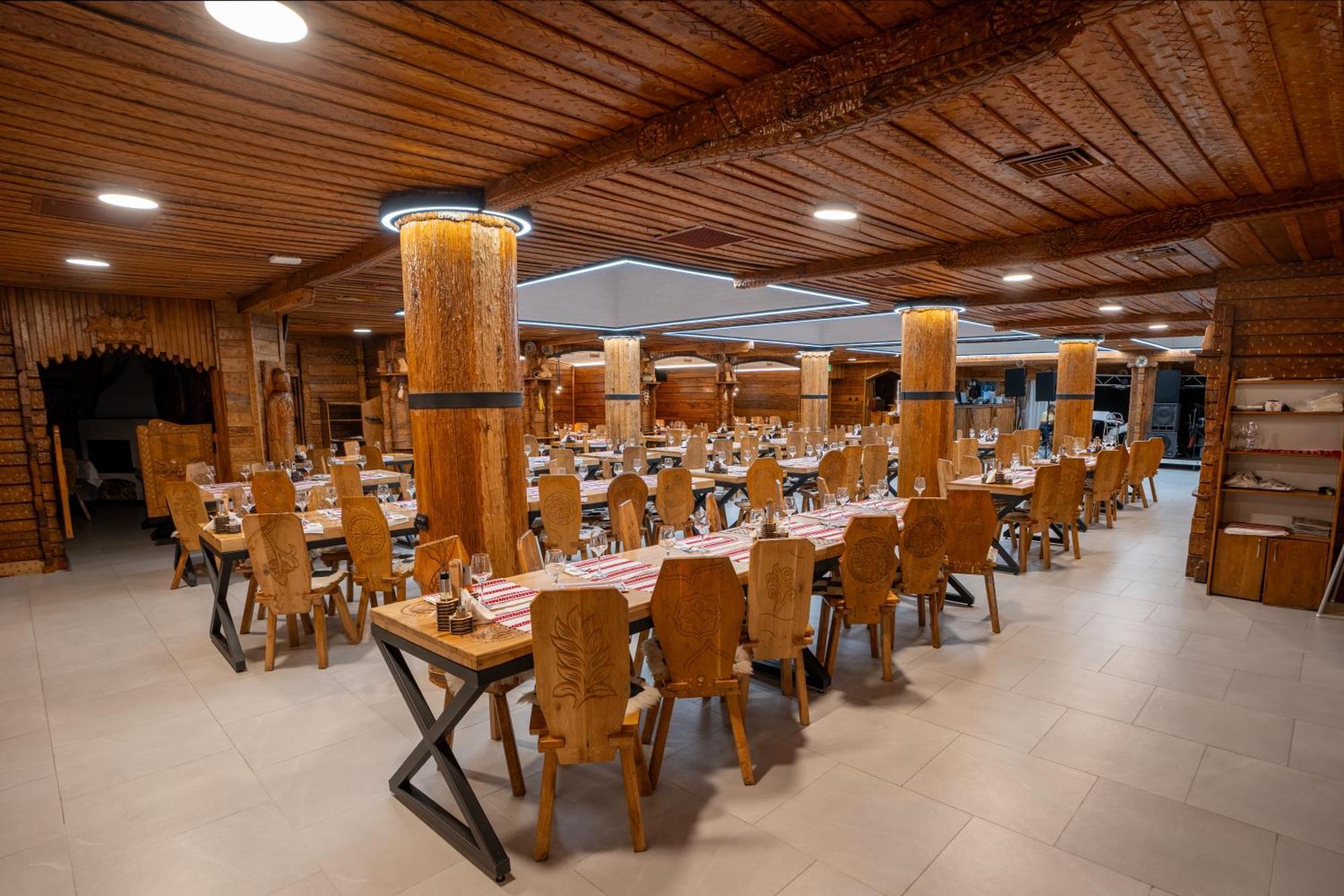 Complex Turistic Casa Romaneasca Кэлимэнешти Экстерьер фото